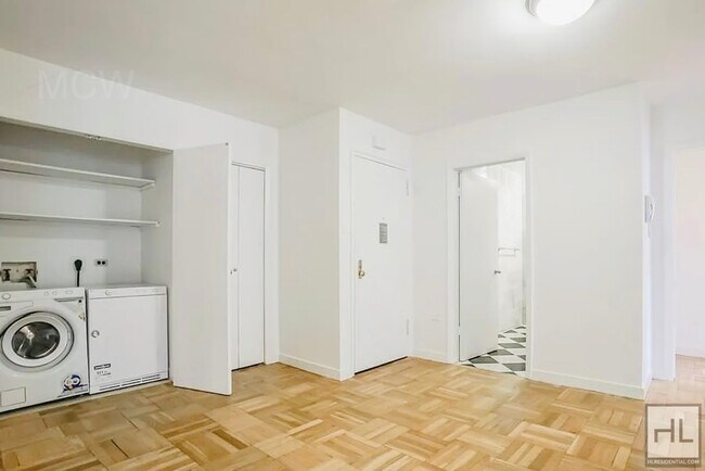 Building Photo - East 79th Street