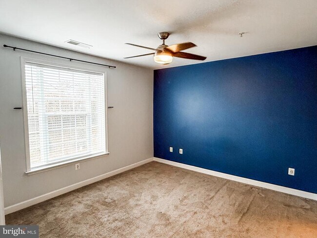 Building Photo - 701 Cobblestone Blvd