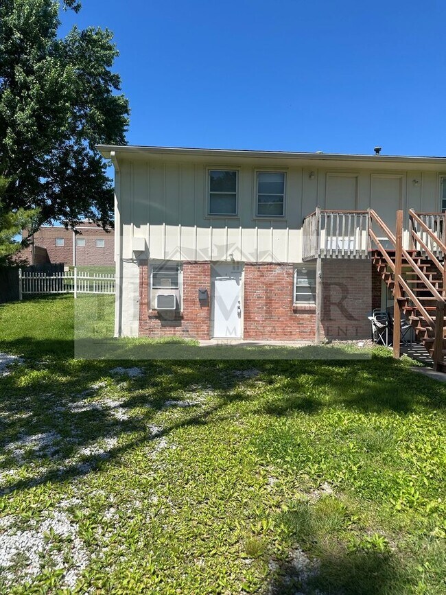 Building Photo - 308 N McKissock St