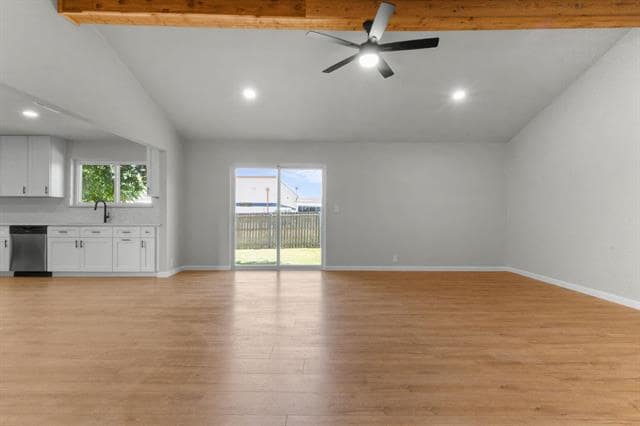 Building Photo - 414 Hallmark Dr