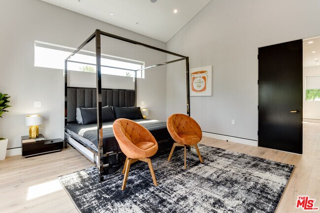 Building Photo - 18015 Martha St