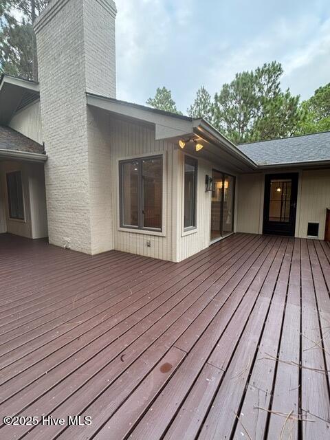 Building Photo - 5 Live Oak Ln