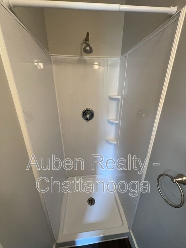 Building Photo - 5714 Tennessee Ave