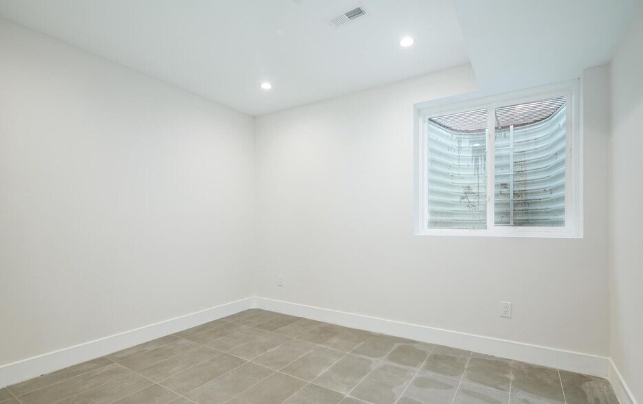 Building Photo - 1620 Germantown Ave