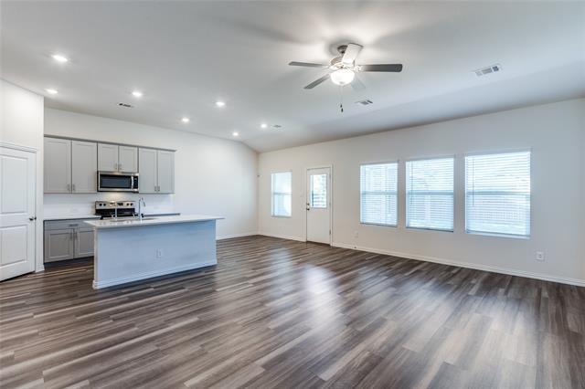 Building Photo - 226 Stonebrook Trl