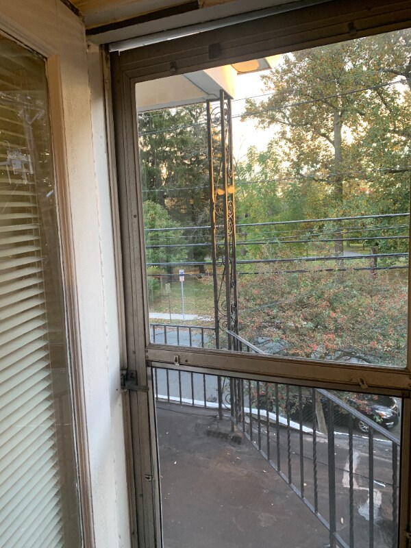 Building Photo - 1114 Stuyvesant Ave