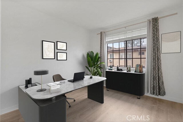 Building Photo - 221 S Oak Knoll Ave