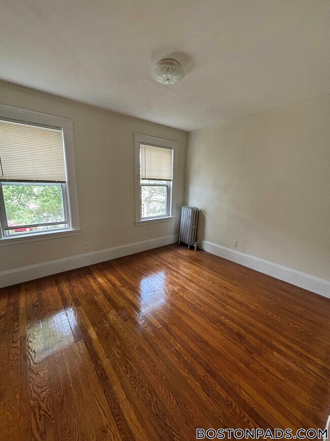 Building Photo - 155 Summer St