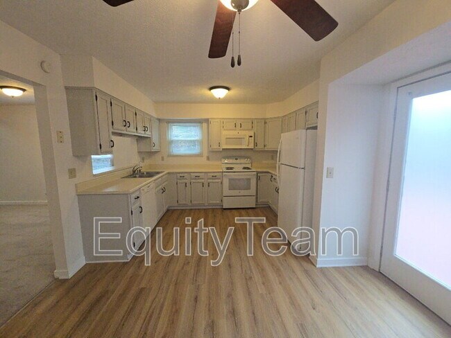 Building Photo - 9178 Fields Dr