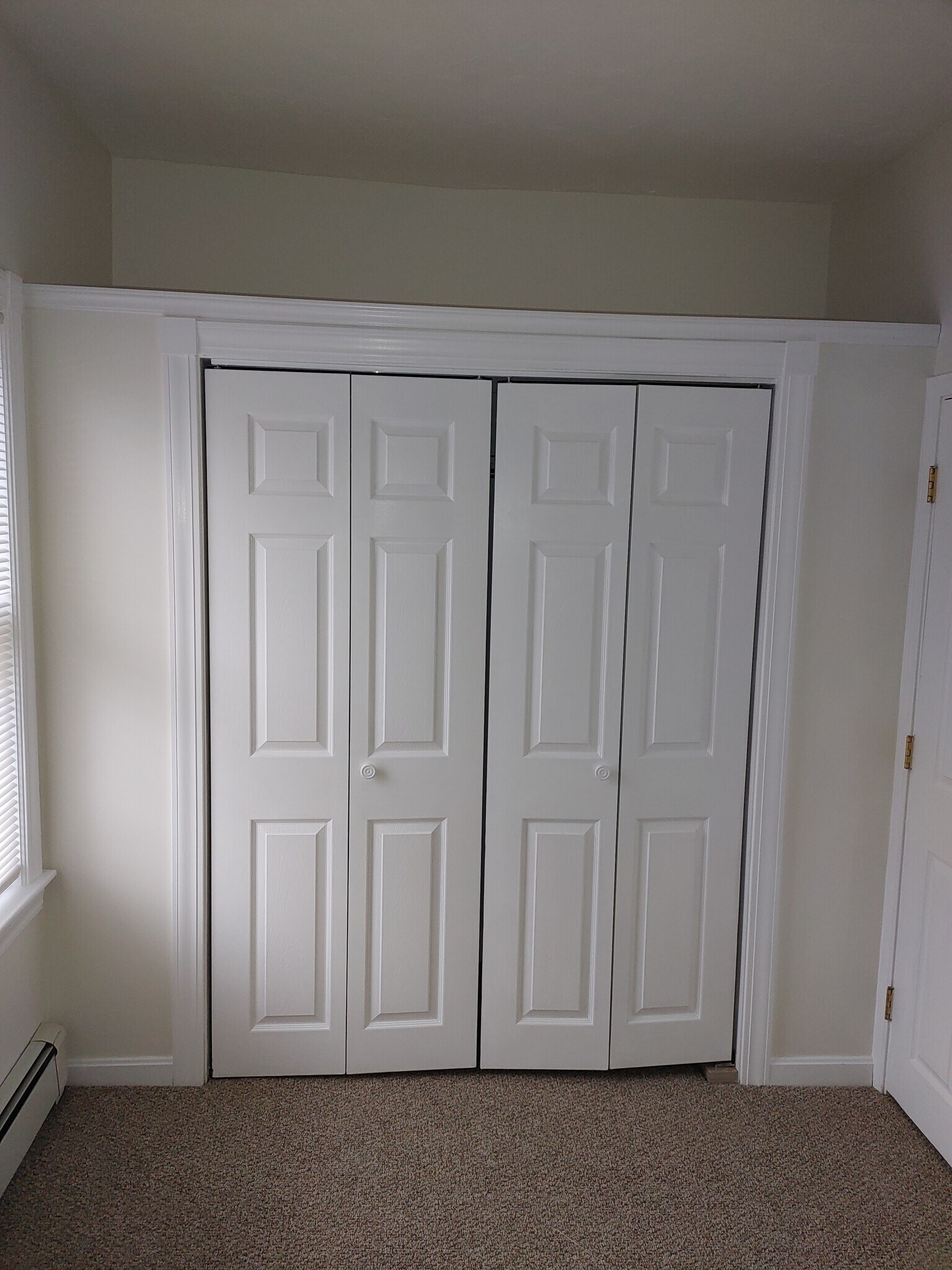 Building Photo - 15 Barstow Ave