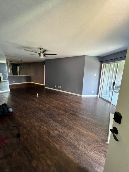 Primary Photo - 9700 Leawood Blvd