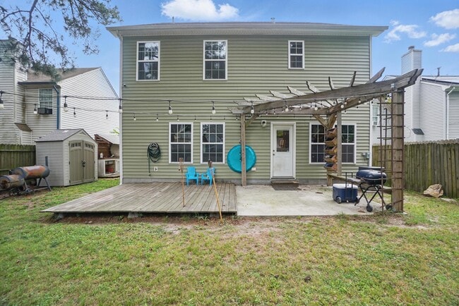 Building Photo - 1524 McNeal Ave
