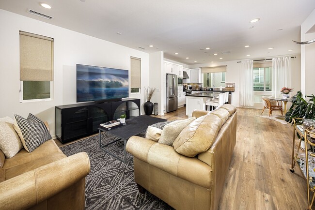 Building Photo - Lighthouse Community 4 Bedroom Home - Ocea...