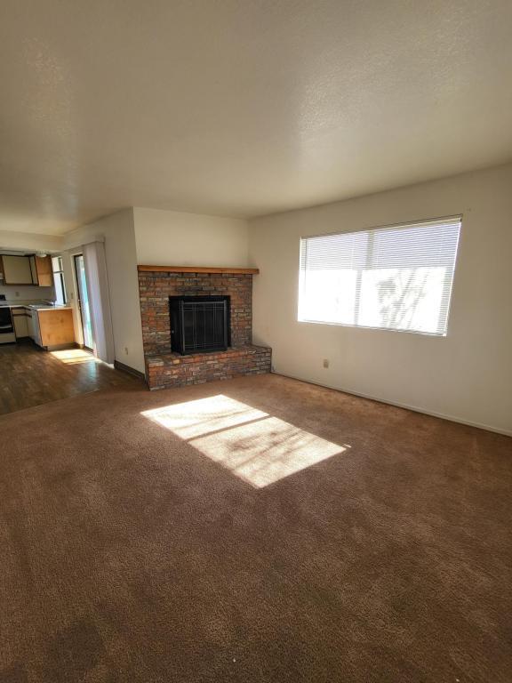 Building Photo - 1004 Beverly Ave