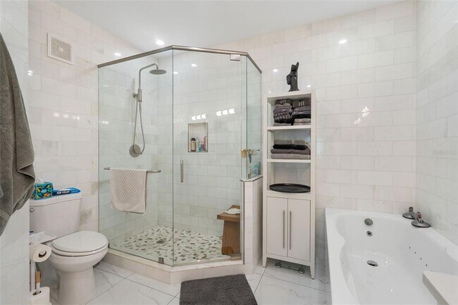 Building Photo - 2741 Via Cipriani