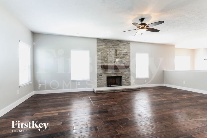 Building Photo - 3214 S Dendle Dr
