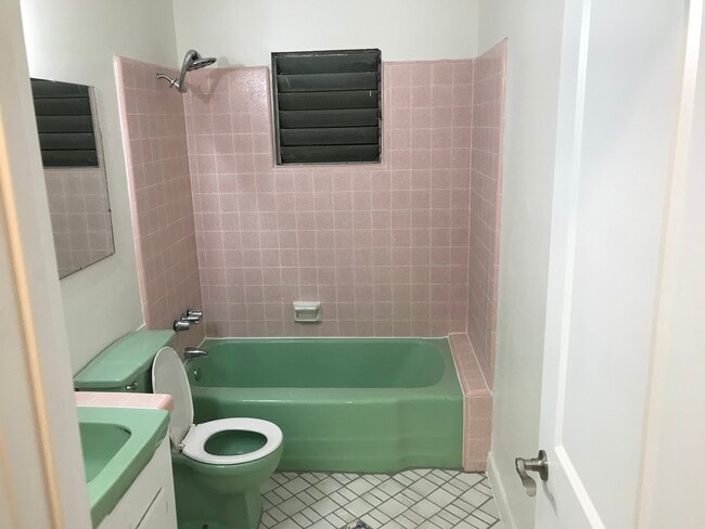 Building Photo - 3209 W 153rd St