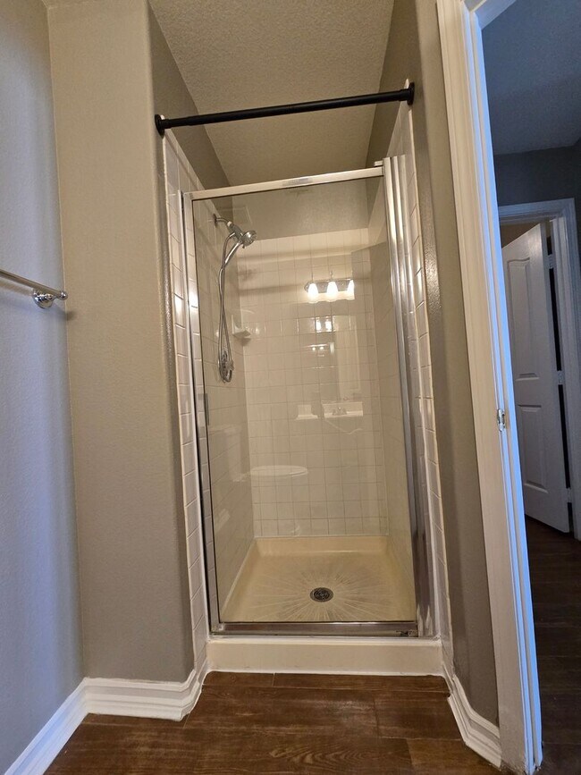 Building Photo - Don’t wait for summer, your pool home is ready now!!! 4 Bedroom, NW Las Vegas