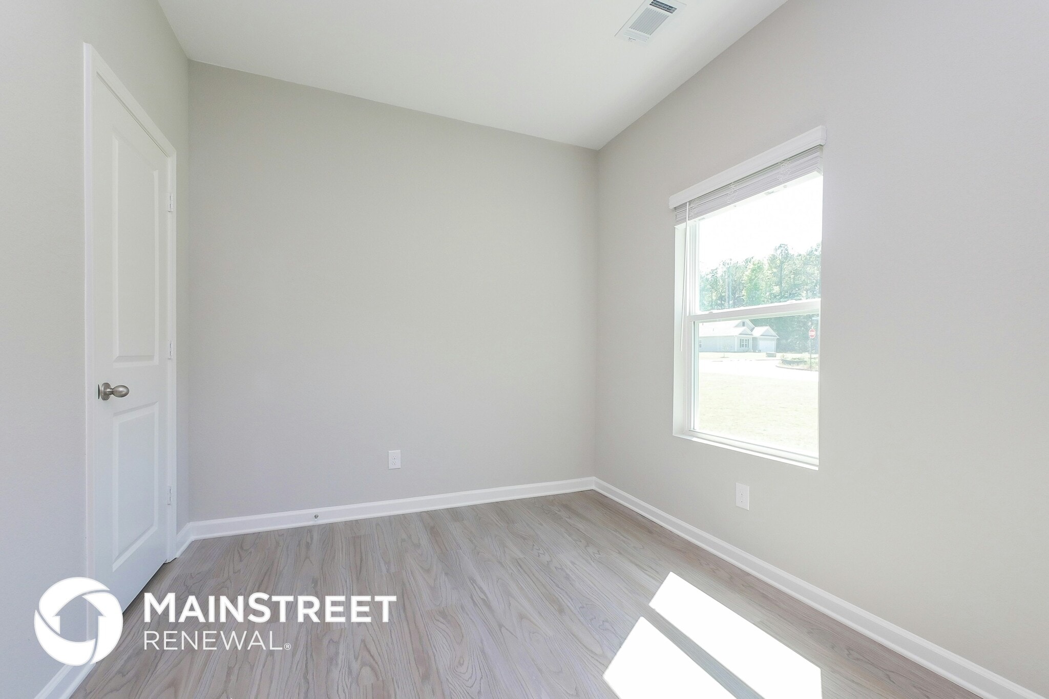 Building Photo - 120 Ashley Trace