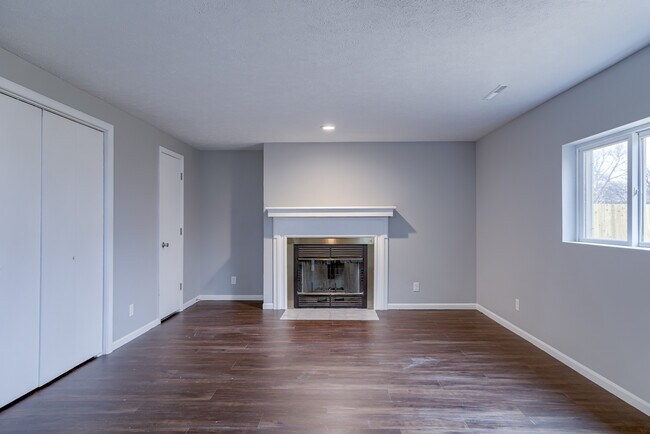 Building Photo - 12129 Wirt St