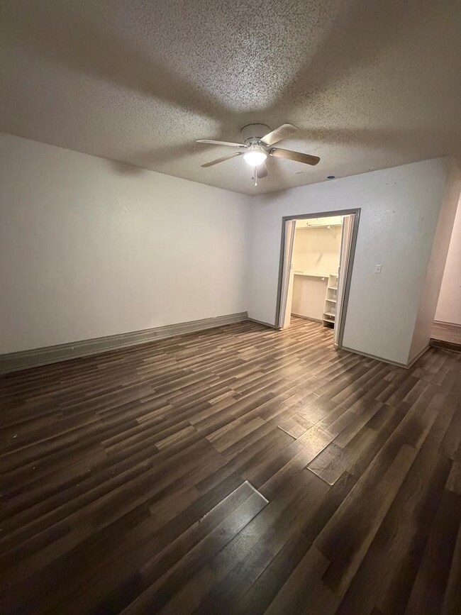 Building Photo - 4515 Monty Dr