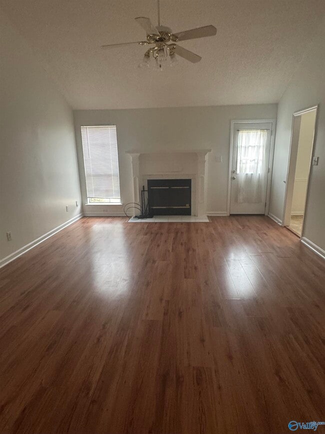 Building Photo - 591 Bell Factory Rd