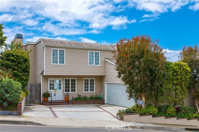 Building Photo - 575 Nyes Pl