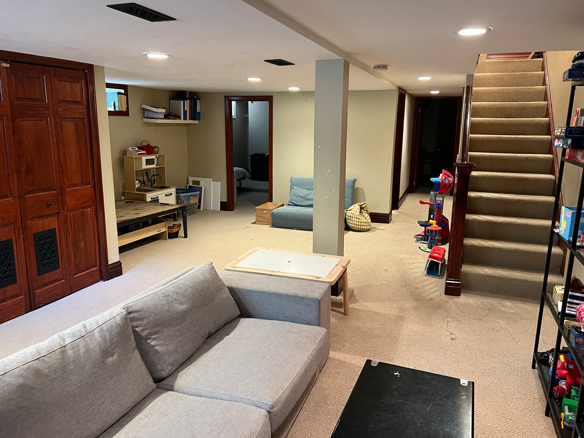 Lower Level (2) - 1102 W Wrightwood Ave