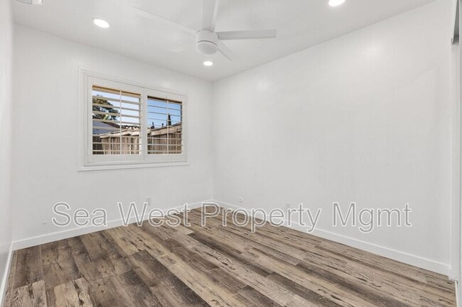 Building Photo - 889 Bracero Rd