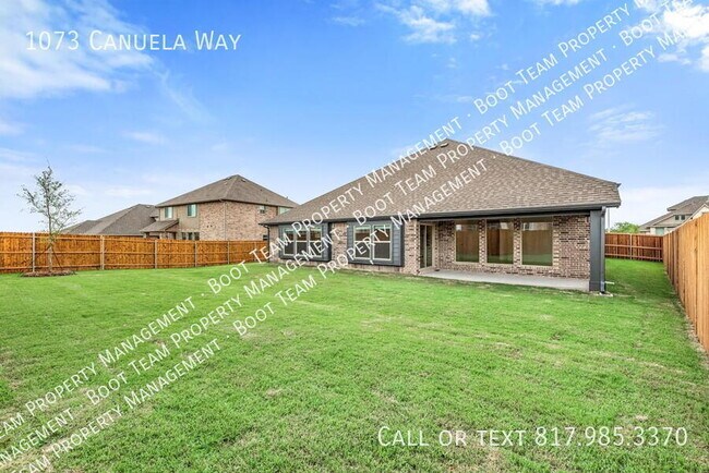 Building Photo - 1073 Canuela Way