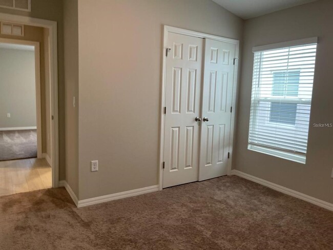 Building Photo - 4135 Gerbera Daisy Ave