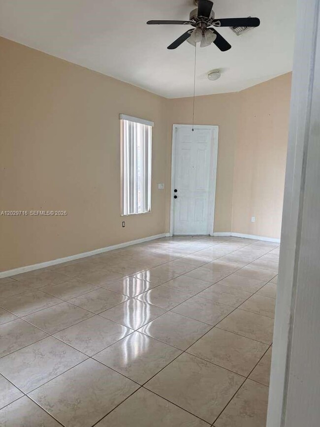Building Photo - 3766 NE 9th Ct