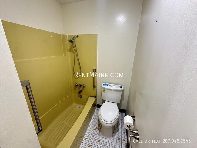 Building Photo - 26 Longrale Park