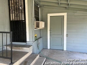 Building Photo - 1602 NW 23rd St