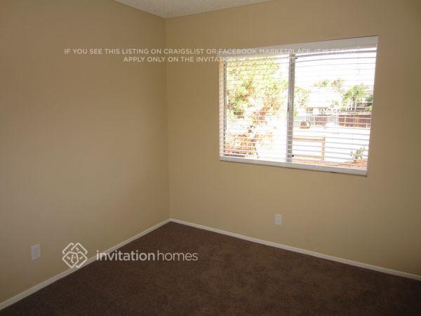 Building Photo - 24644 Wind Flower Dr