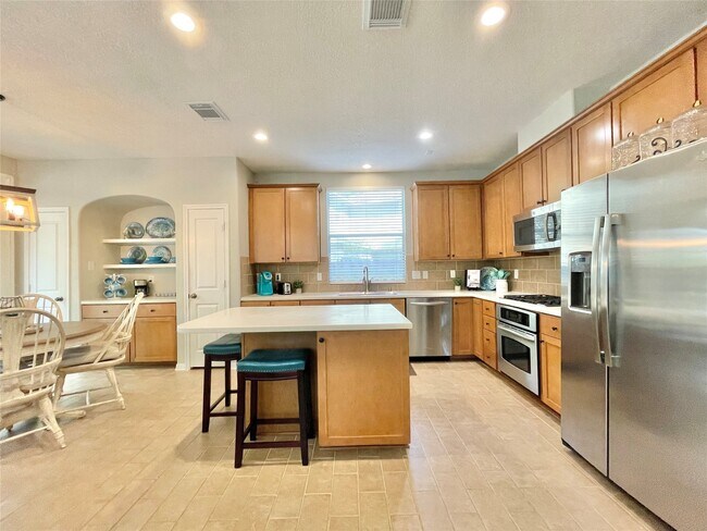 Building Photo - 46 Flickering Sun Ct