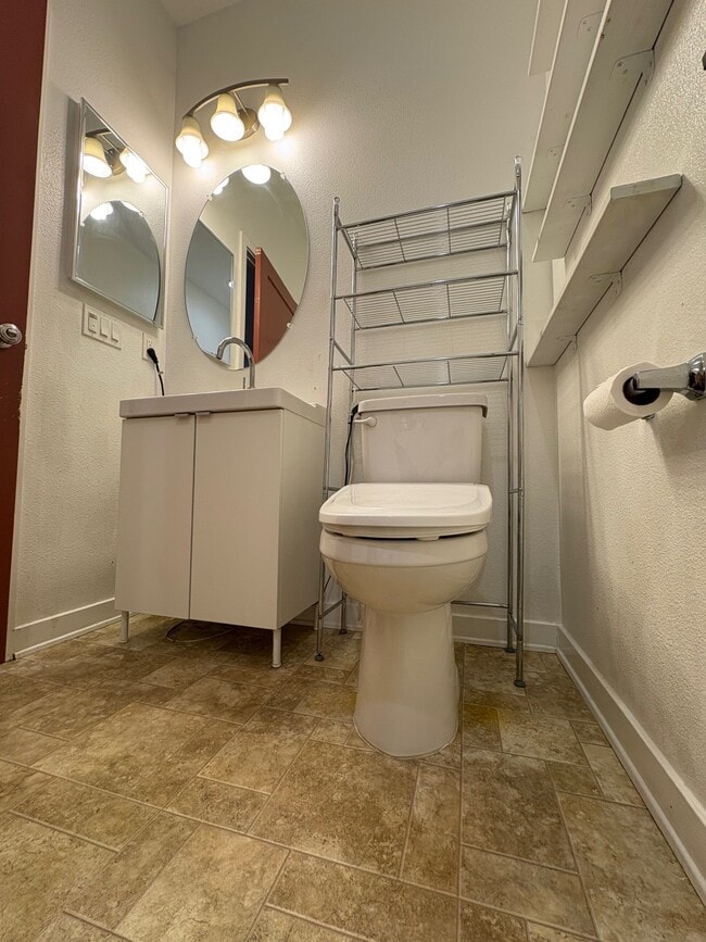 Building Photo - 13218 Shaw Ln