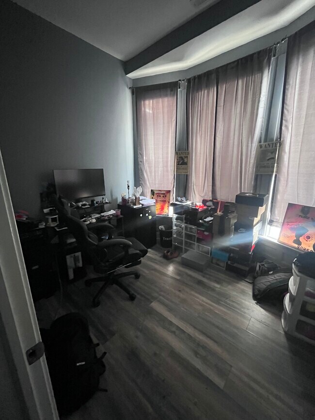 First Floor - 4836 S Michigan Ave