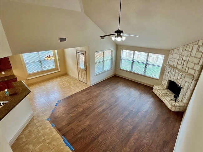 Building Photo - 1005 Tallahassee Dr