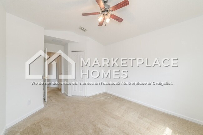 Building Photo - 1431 Biscayne Bay Dr