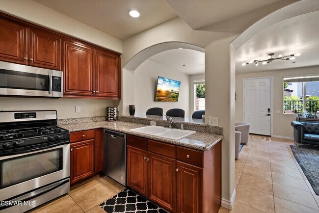 Building Photo - 2367 Chiquita Ln