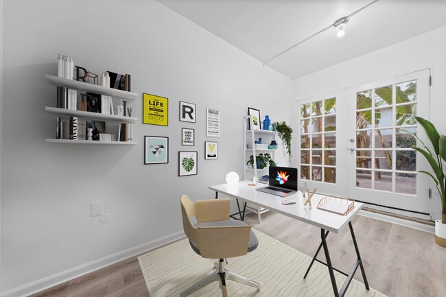Building Photo - 6067 Lexington Ave