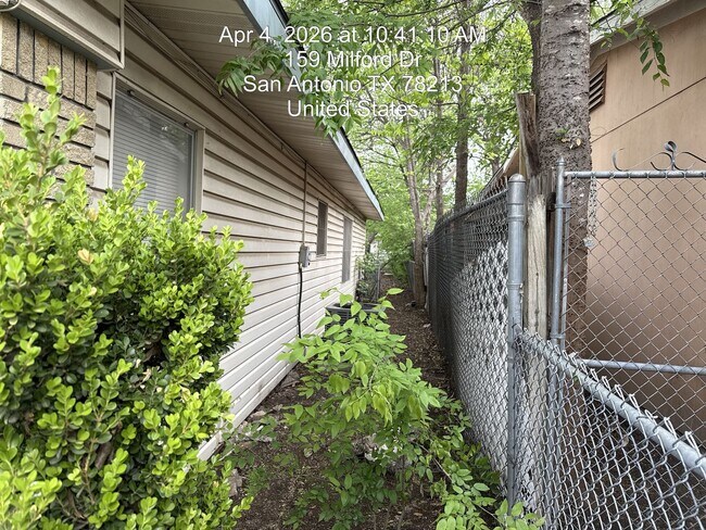 Building Photo - Wonder Homes