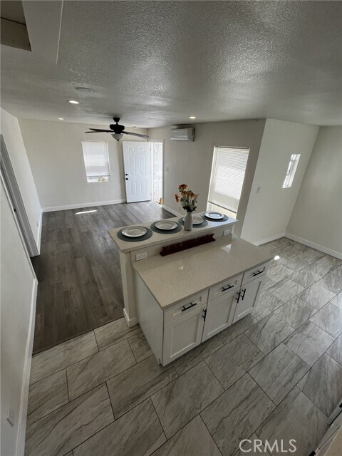 Building Photo - 4518 Normandie Ave