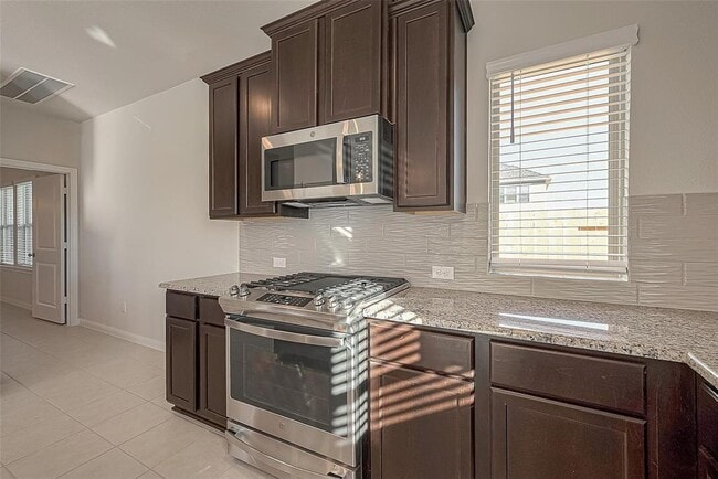 Building Photo - 31139 Mahogany Fir Trl