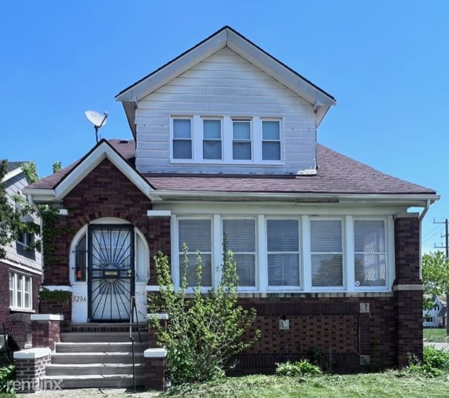 Building Photo - 2 br, 1 bath Duplex - 5204 Beaconsfield St...