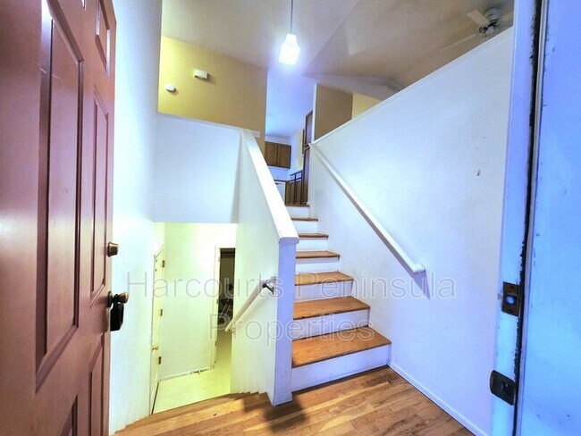 Building Photo - 24550 S Kingston Rd NE