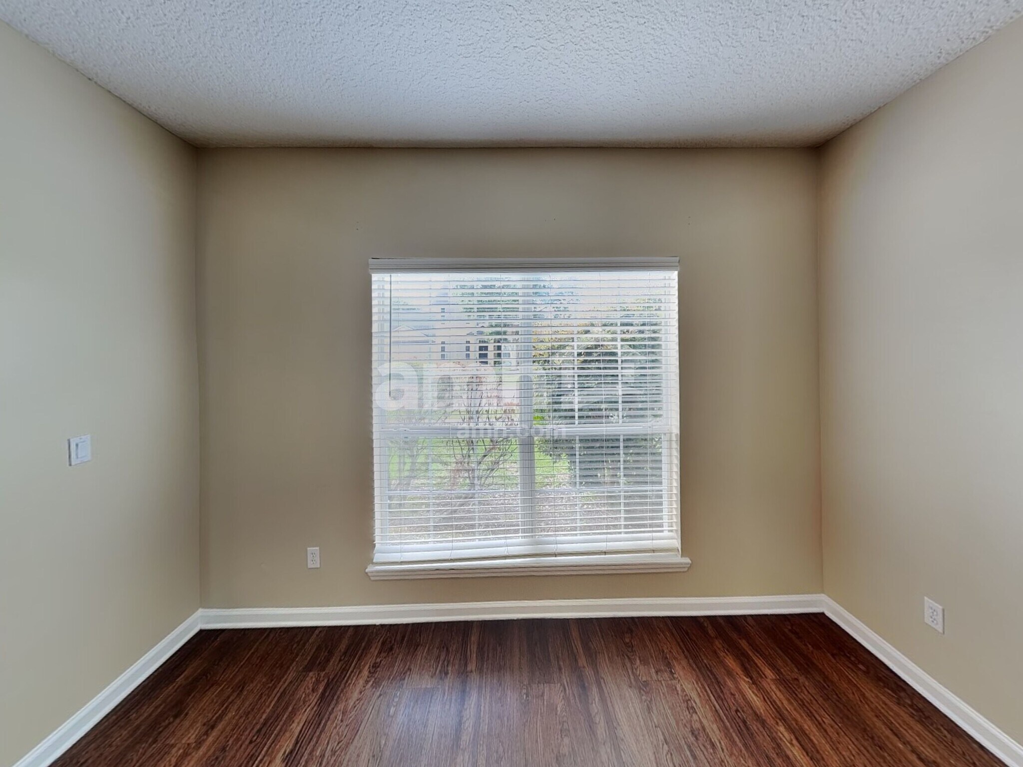 Building Photo - 9183 Prosperity Lake Dr