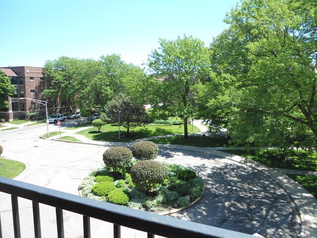 Building Photo - 5200 S Ellis Ave
