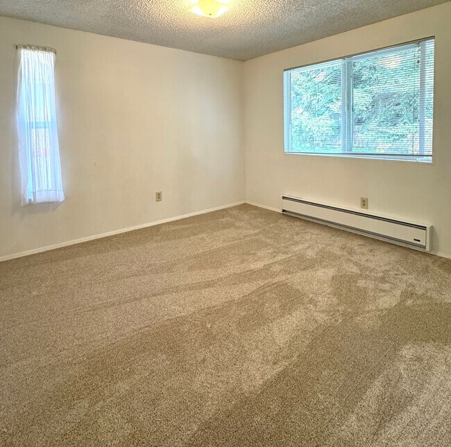 Building Photo - 77X Four-Plex